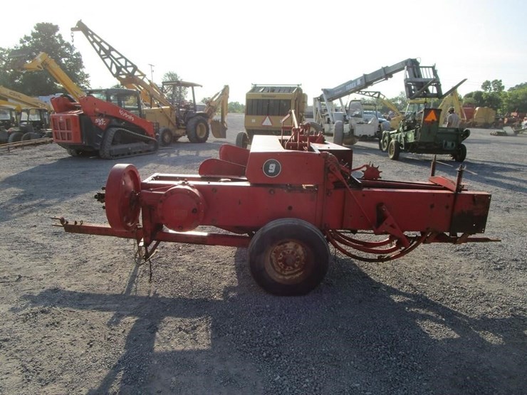 massey-ferguson-9-image-6