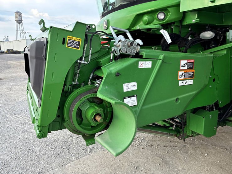 2015-john-deere-s680-image-12