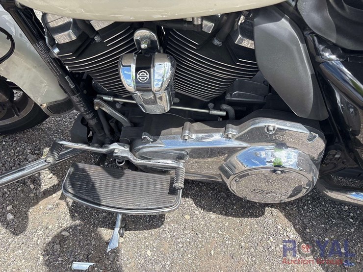 2019-harley-davidson-flhtp-police-electra-glide-motorcycle-image-7