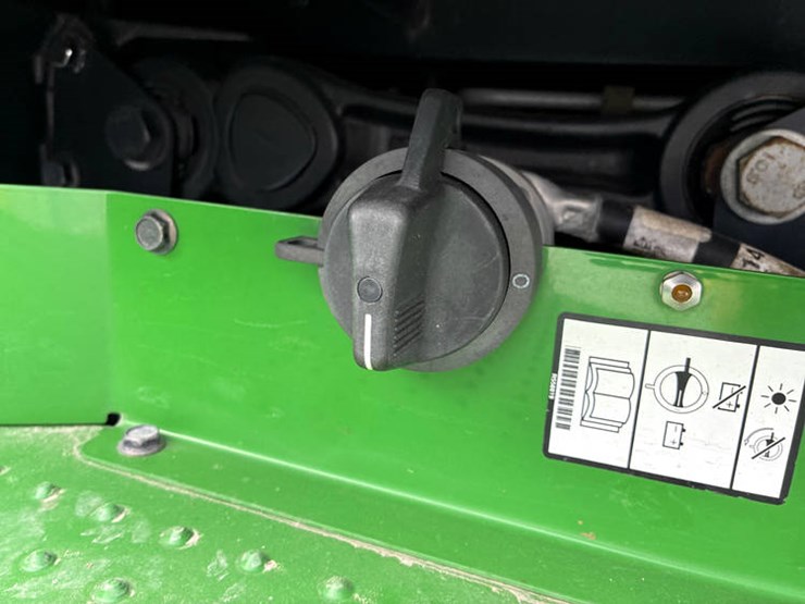 2018-john-deere-9620-image-43