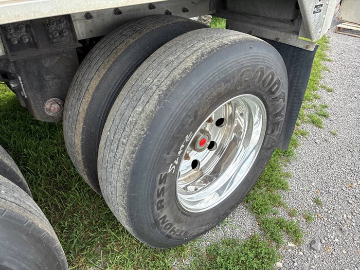 2013-stoughton-trailer-image-41
