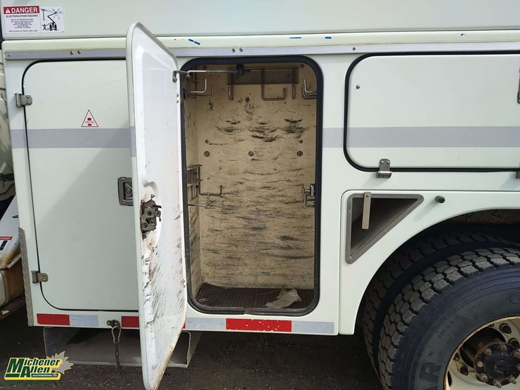 2011-international-workstar-7500-image-25
