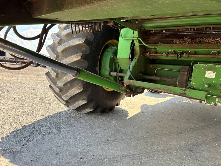 1998-john-deere-9610-image-22