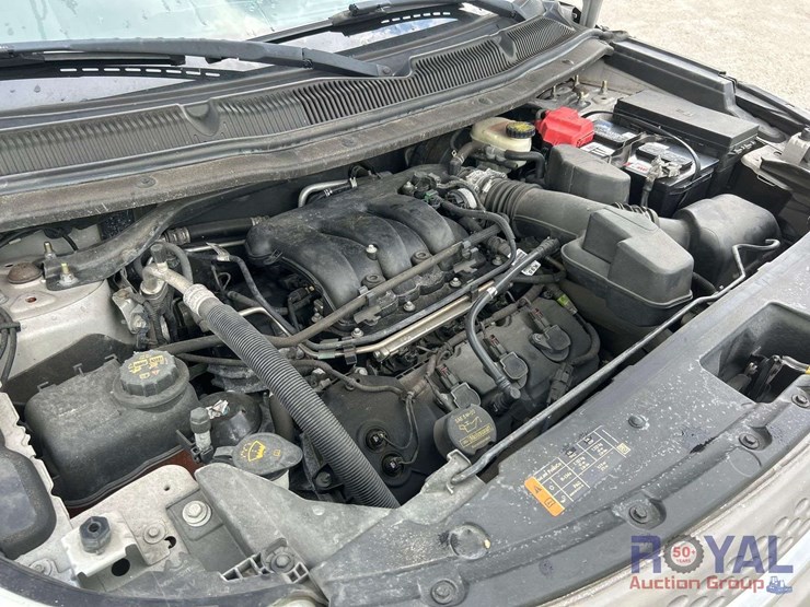 2013-ford-explorer-image-9