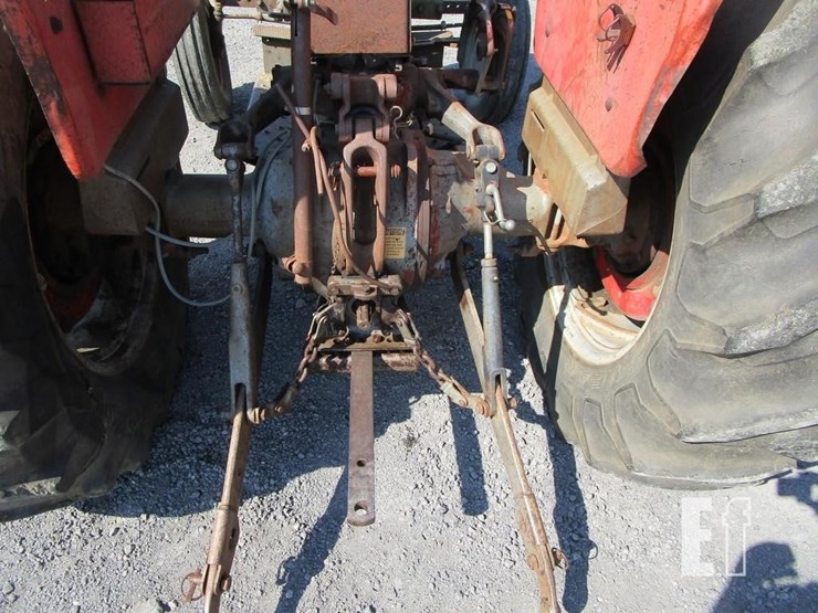massey-ferguson-165-image-7