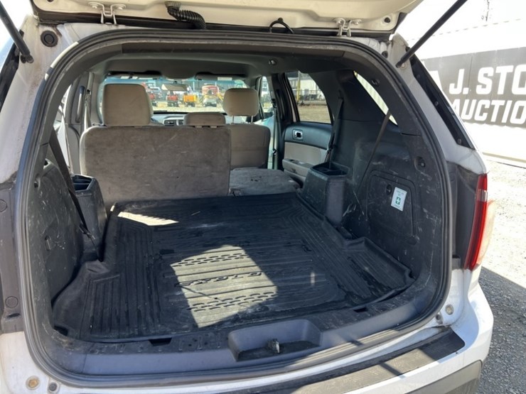 2014-ford-explorer-image-20