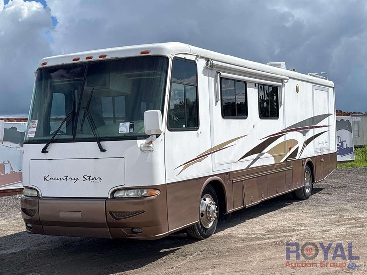 2002-kountry-star-motorhome-image-1