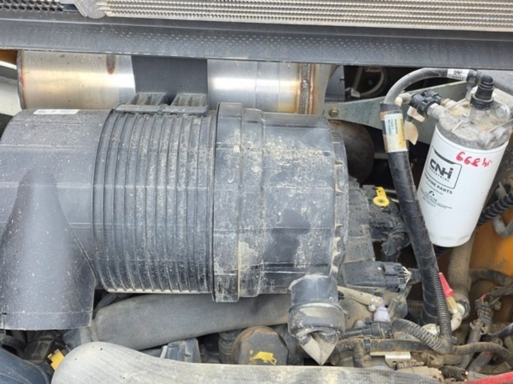 2022-case-tr340b-image-41