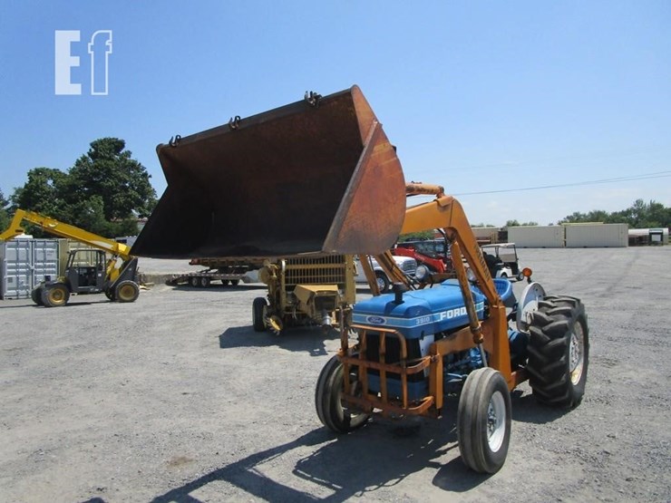 ford-3910-image-2