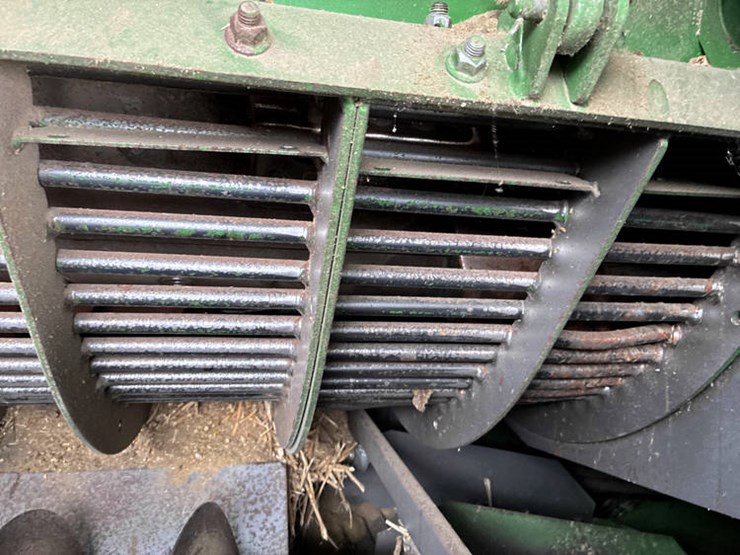 2014-john-deere-s680-image-65