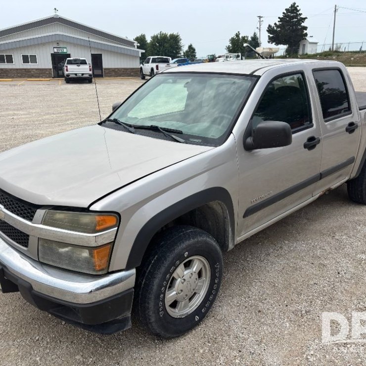 2004 CHEVROLET COLORADO LS