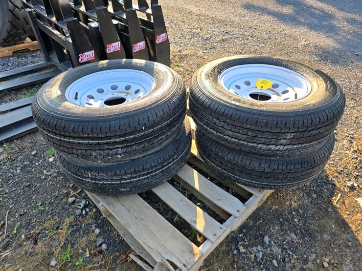 new-4-225/75r15-trailer-tires-&-rims-image-3