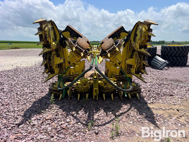 2017-john-deere-690-image-2