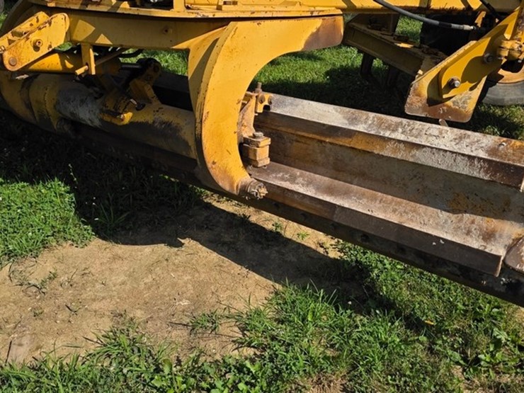 2009-caterpillar-140m-vhp-image-43