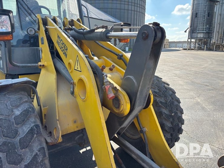 2012-wacker-neuson-wl50-image-39