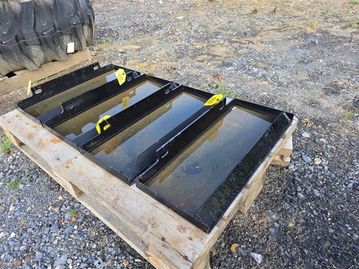 new-walk-behind-weld-on-plate-image-1