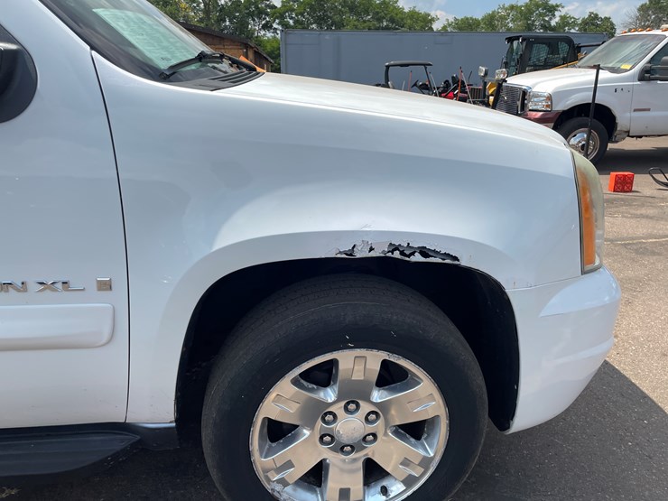 2007-gmc-yukon-xl-image-16