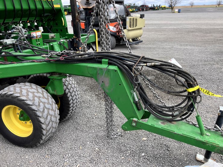 john-deere-1590-image-2