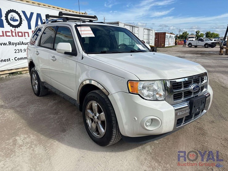 2012-ford-escape-image-2