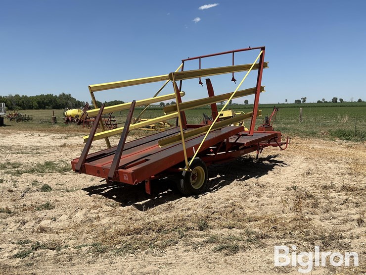 new-holland-1002-image-5