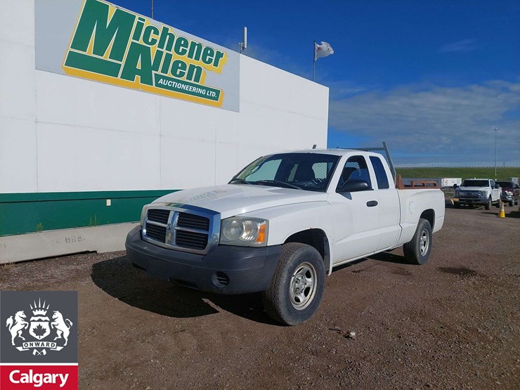 2006-dodge-dakota-image-1