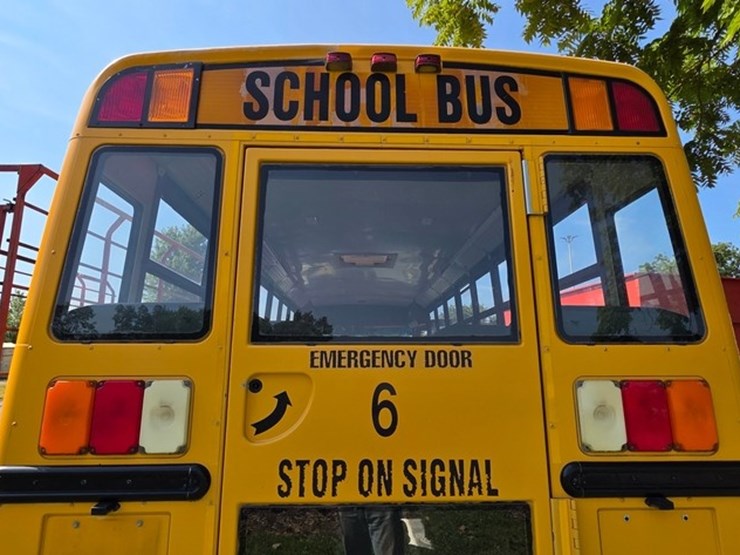 2007-freightliner-school-bus-(runs)-(title)-image-21