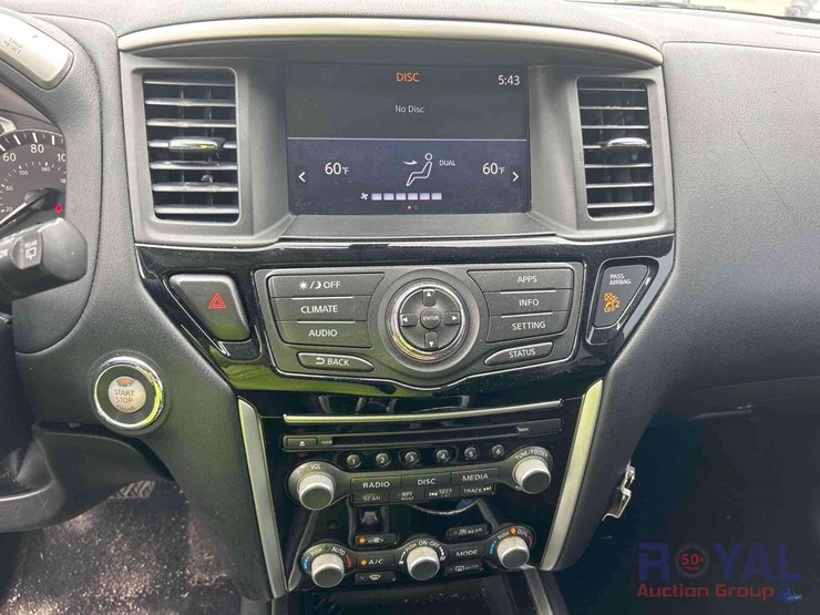 2018-nissan-pathfinder-image-34