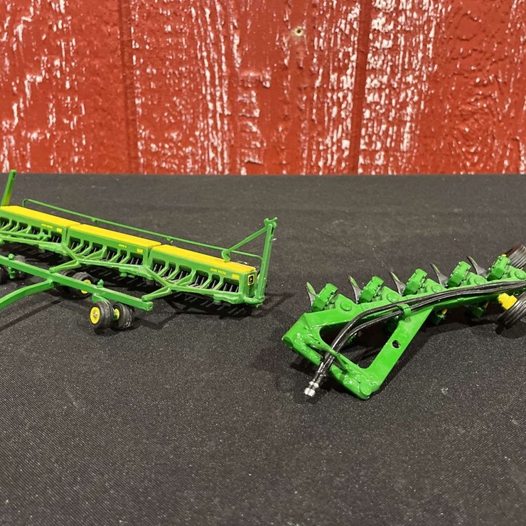 JOHN DEERE 64
