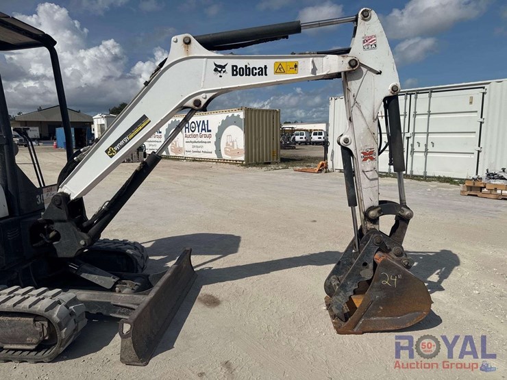 2019-bobcat-e32i-image-12