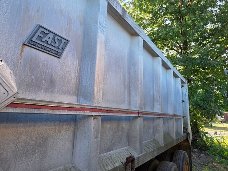 axle-dump-trailer-image-28