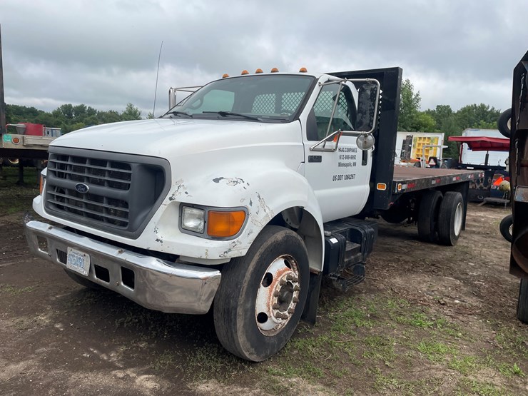 2000-ford-2000-image-1