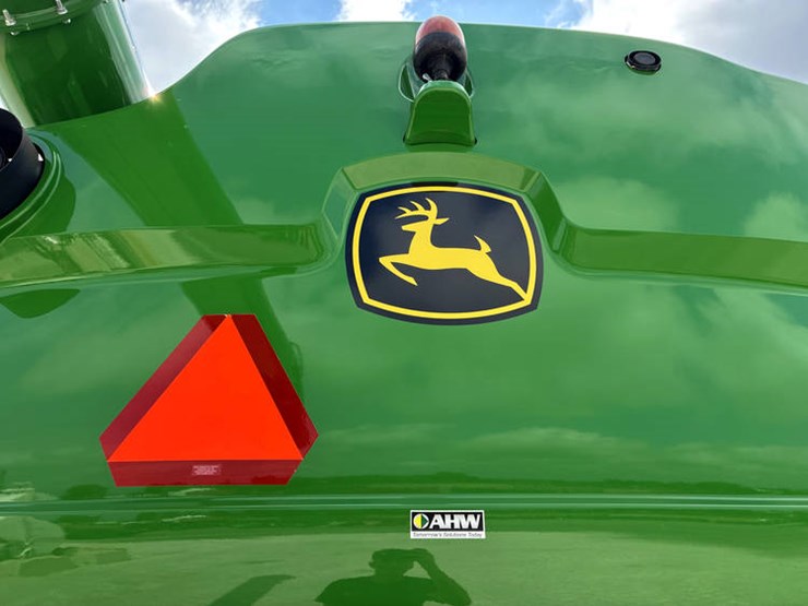 2015-john-deere-s680-image-31