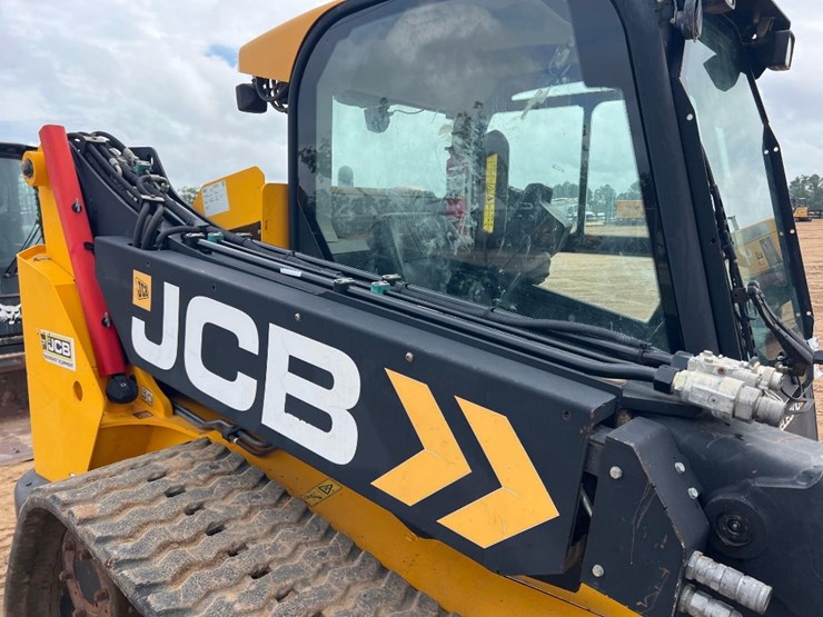 jcb-3ts-8t-image-20