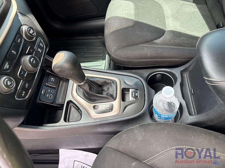 2014-jeep-cherokee-image-14