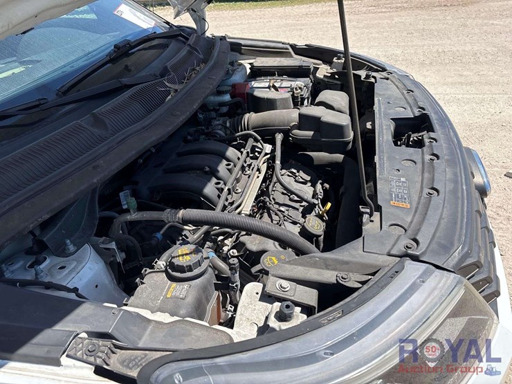 2019-ford-explorer-image-8