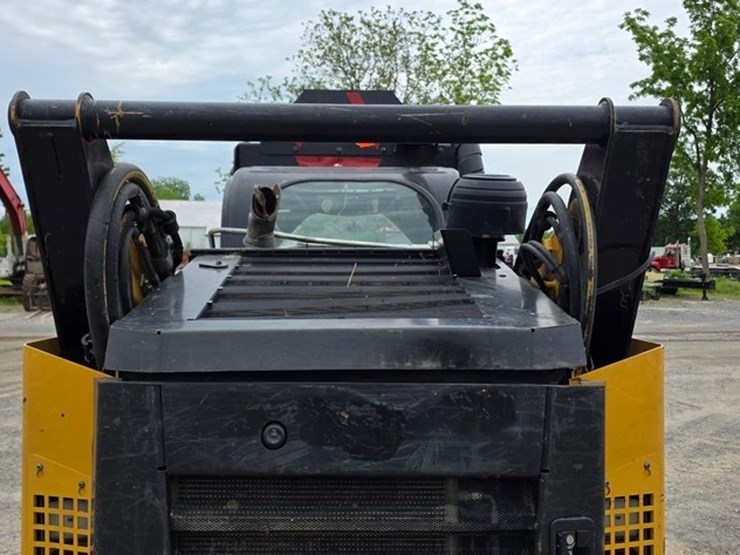 2020-caterpillar-299d3-xe-image-21