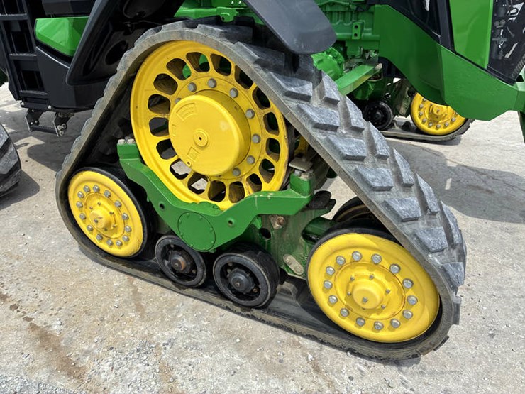 2021-john-deere-8rx-310-image-46