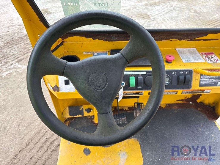 2018-taylor-dunn-bigfoot-b5-440-36-electric-utility-cart-image-8
