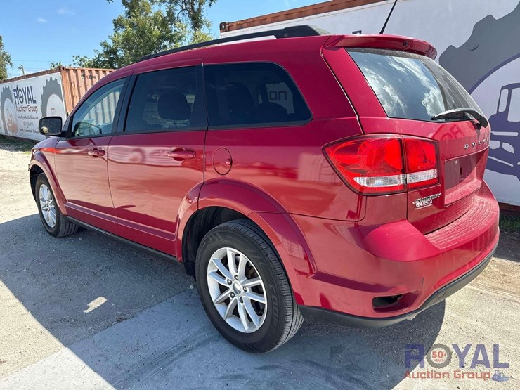 2013-dodge-journey-image-4