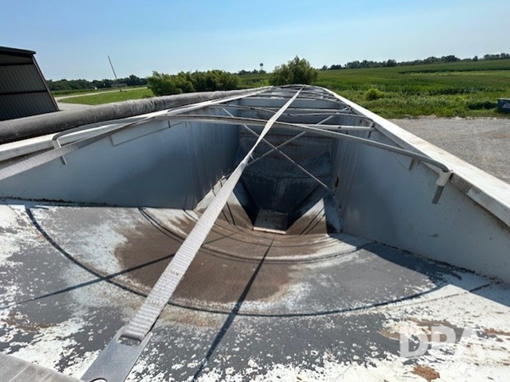 2009-jet-grain-trailer-image-22