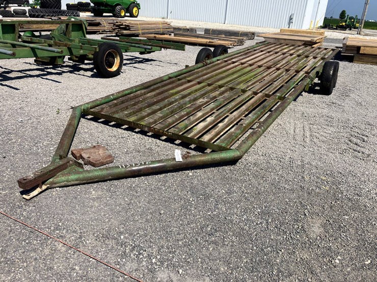 john-deere-28-image-1