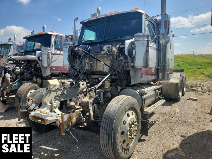 2009-western-star-4900-image-4