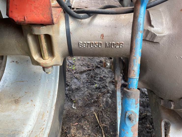 massey-ferguson-245-image-12