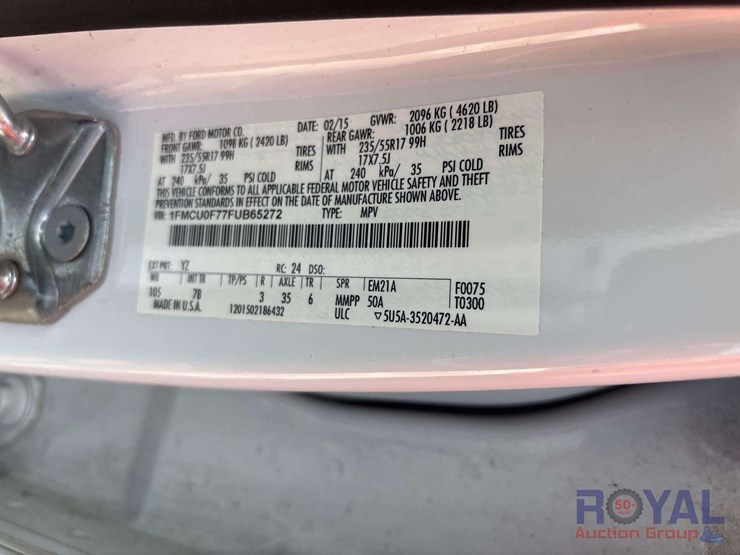 2015-ford-escape-image-10
