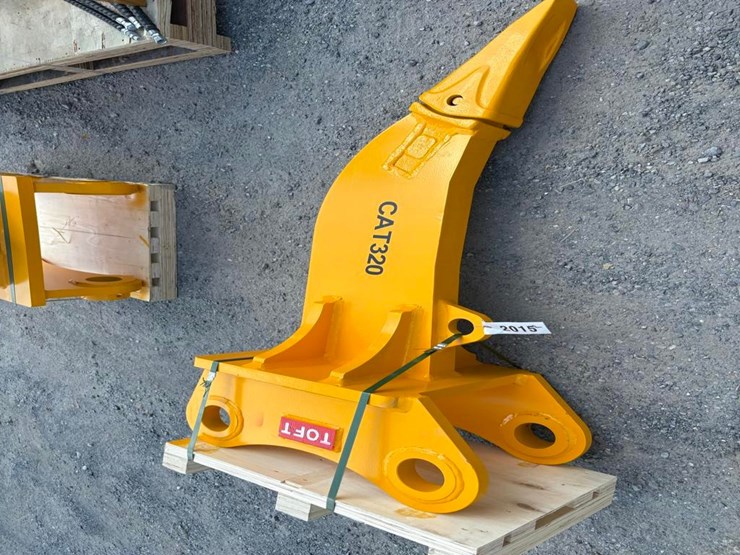 toft-08er-excavator-ripper-image-1
