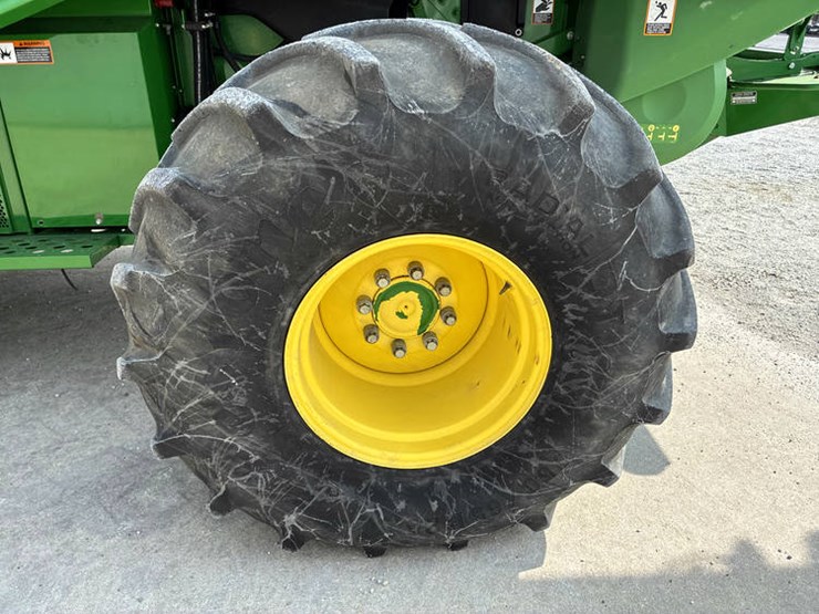 2017-john-deere-s680-image-48