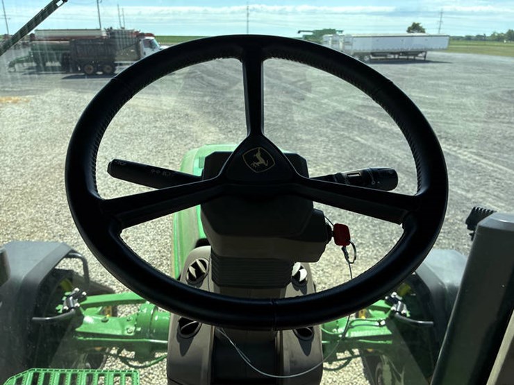 2020-john-deere-8rx-410-image-97