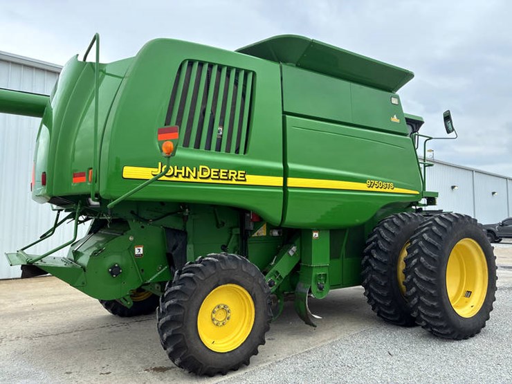2002-john-deere-9750-image-3
