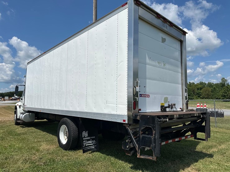 2014-international-durastar-4400-image-26