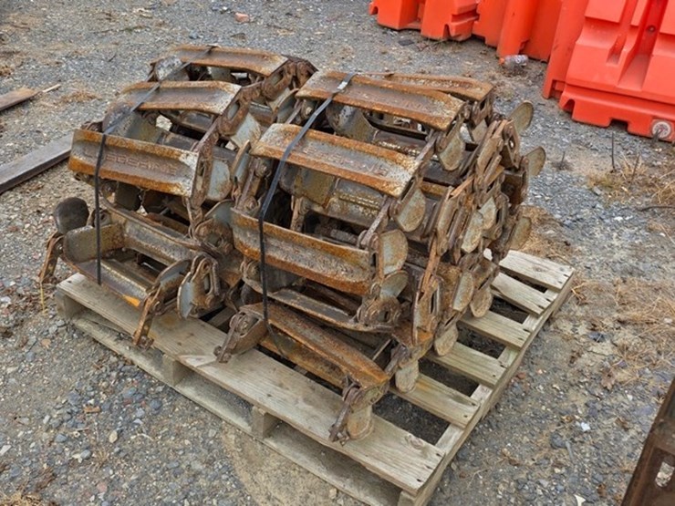 loegering-metal-tracks-image-2